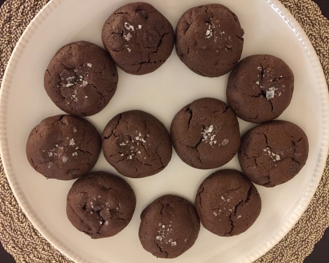 brownie-cookies-with-maldons