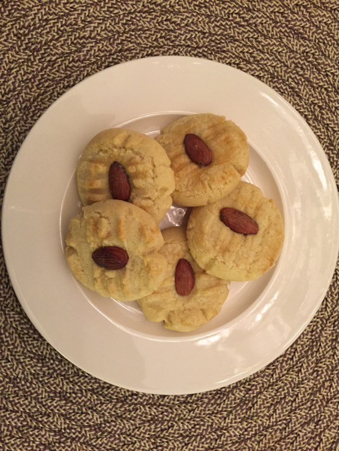 almond-cookies